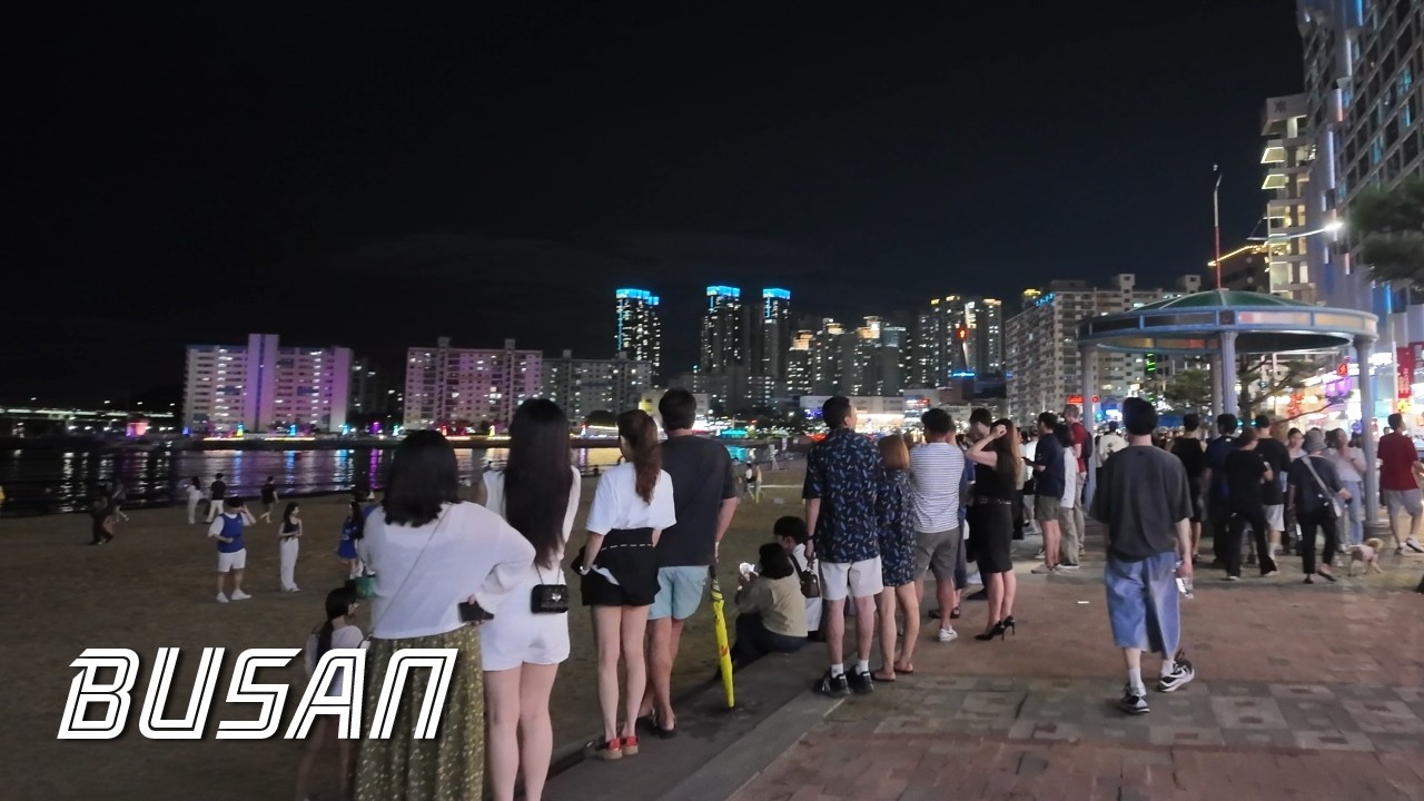Gwangalli summer night walk | Busan is a great city for walking | KOREA | 4K | 광안리 밤 산책 | 해변영화관