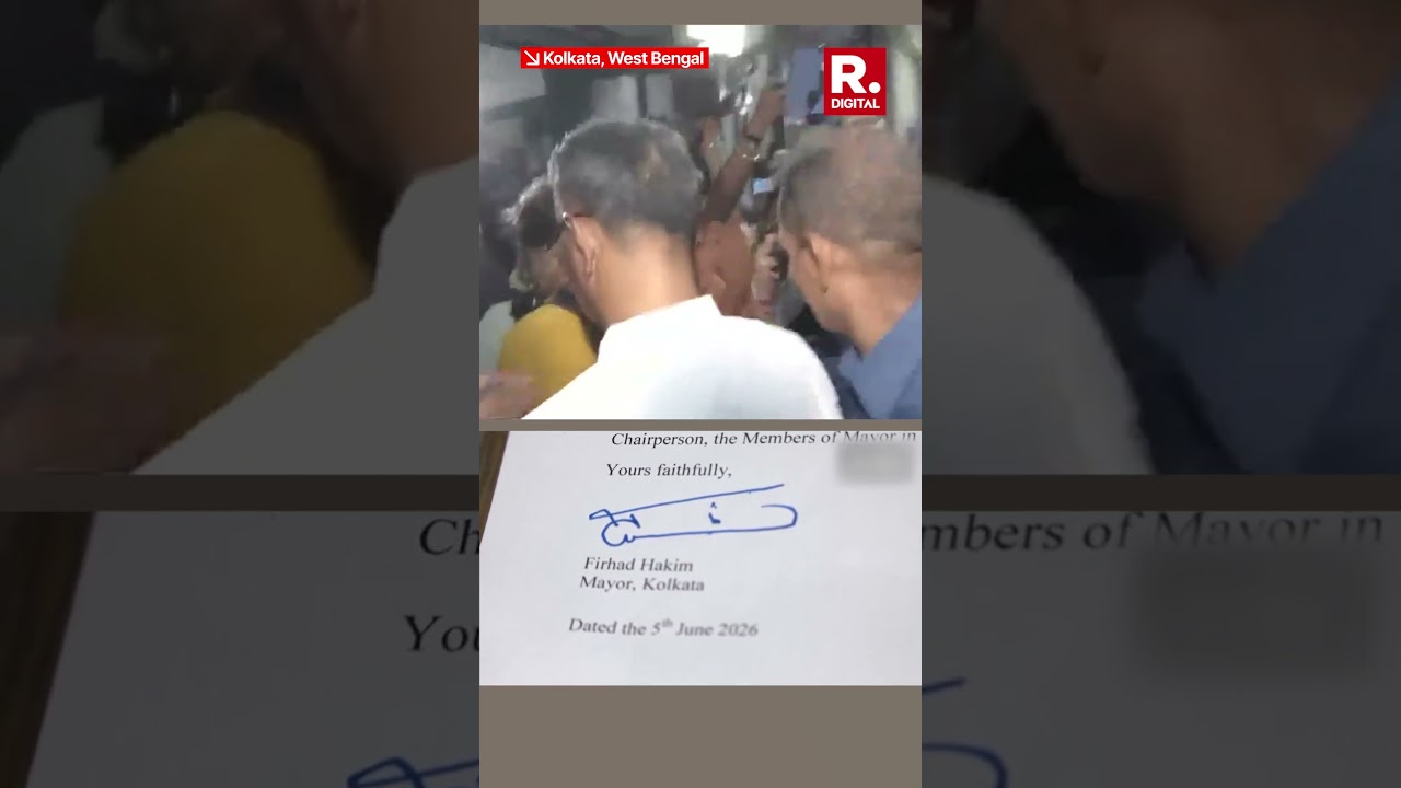 Firhad Hakim Leaves KMC After Resigning As Kolkata Mayor