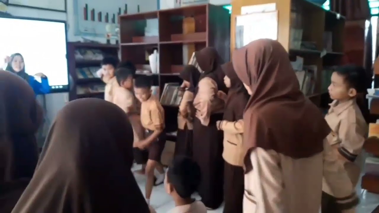 Treatment 2 pada kelas VB di SD N 17 LLG
