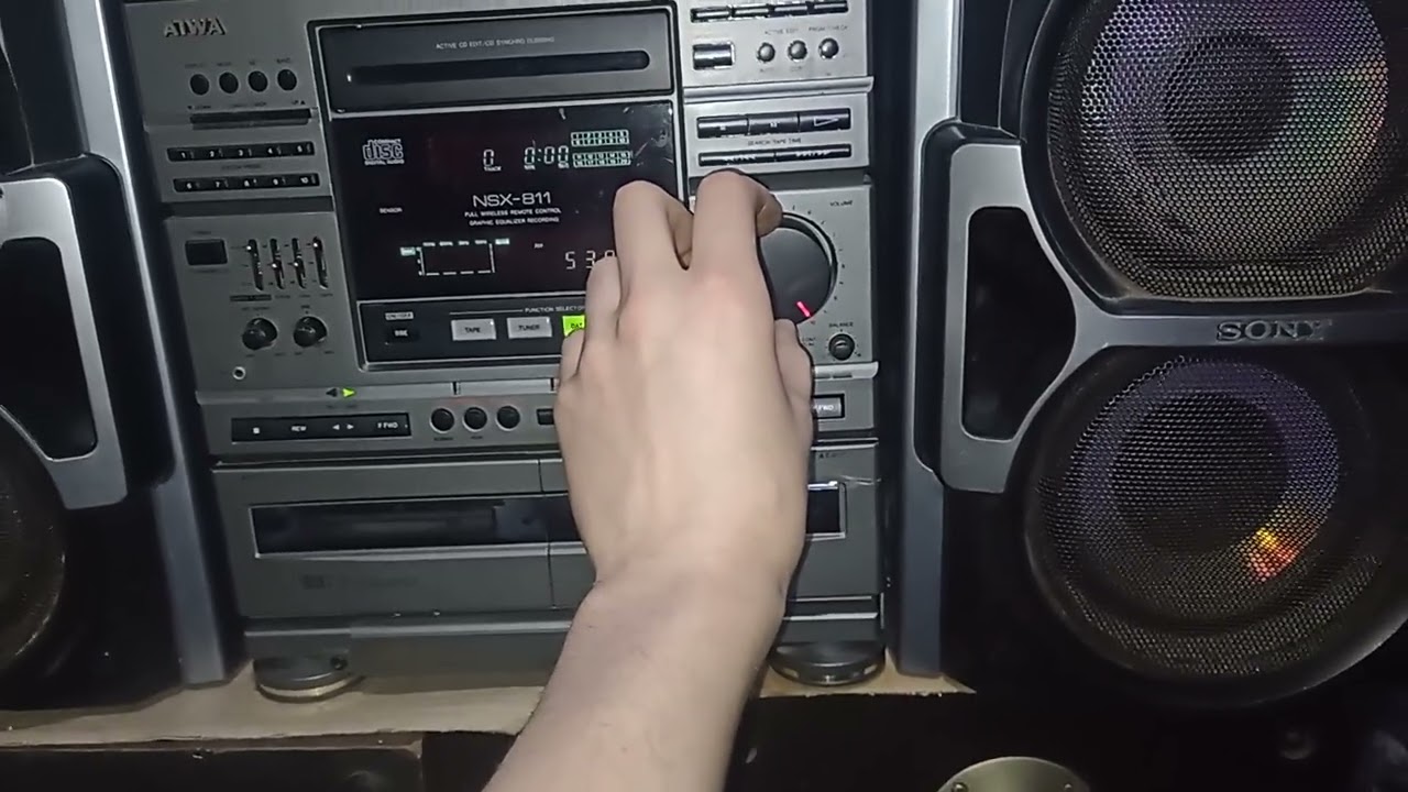 Aiwa snx-811 con bafles Sony SS-GTZ5M