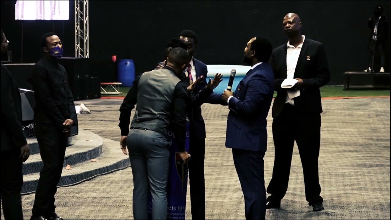 Bishop D.J. Comfort Ministering Deliverance Through Prophesy.