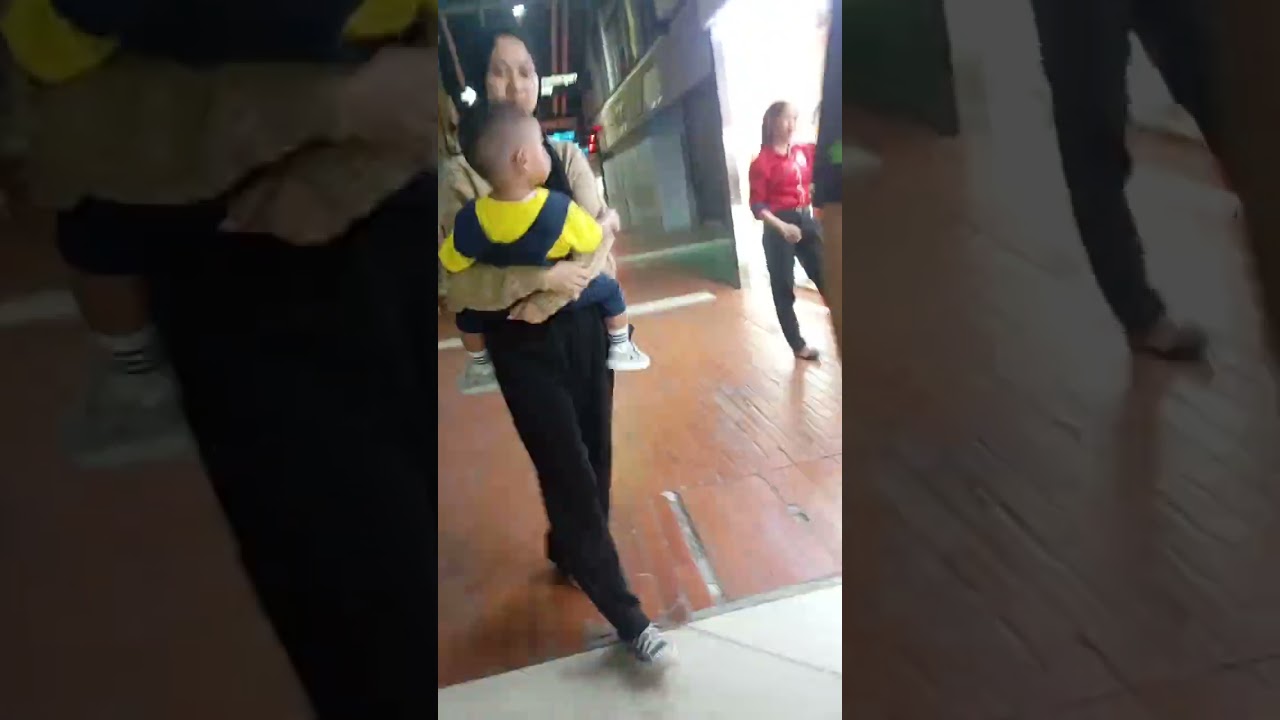 Maaf aku lupa vidioin pas aku di pesawat 