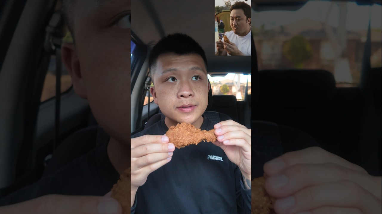 does this chicken hack ACTUALLY work?#friedchicken #crunchyasmr #foodhacks #doesitreallywork #shorts
