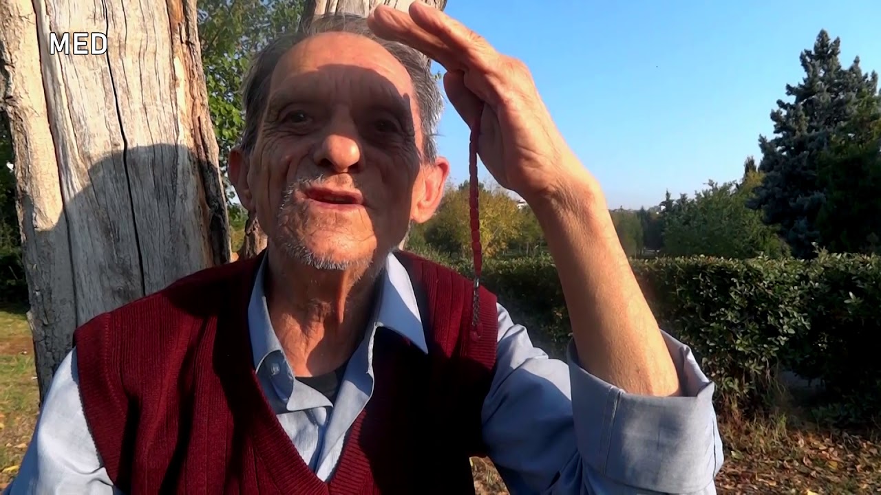 Medamed21 - Çîrokbêj - Mehmed  Şah - Rûstemê Zal - (Beşa 1.)