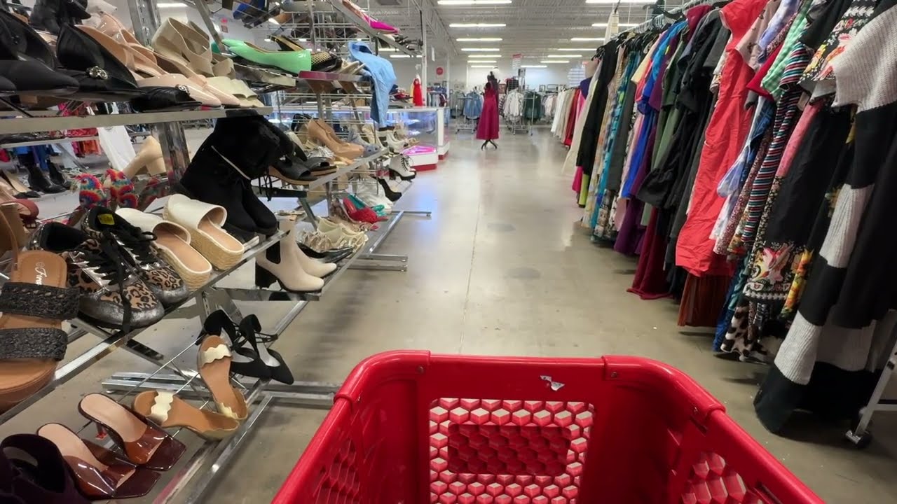 $1.49 Last Chance Sale at Salvation Army was Disappointing but I Found Some Things to Try Out