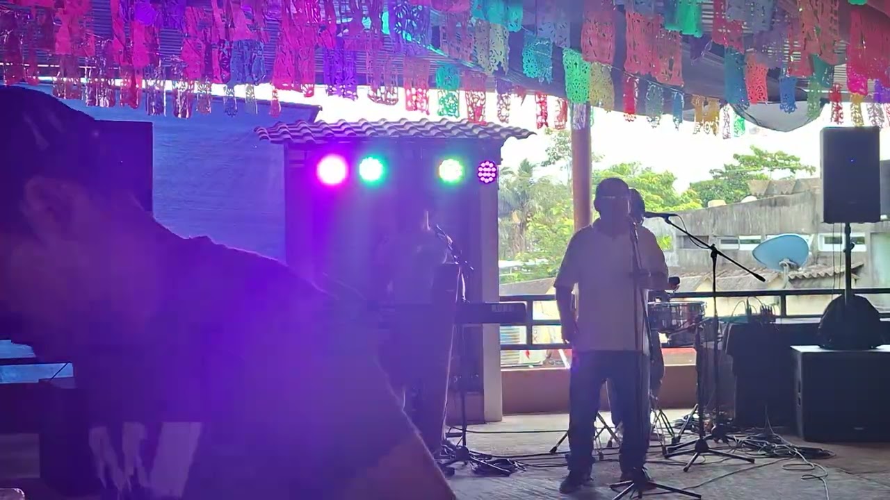 Sound check  