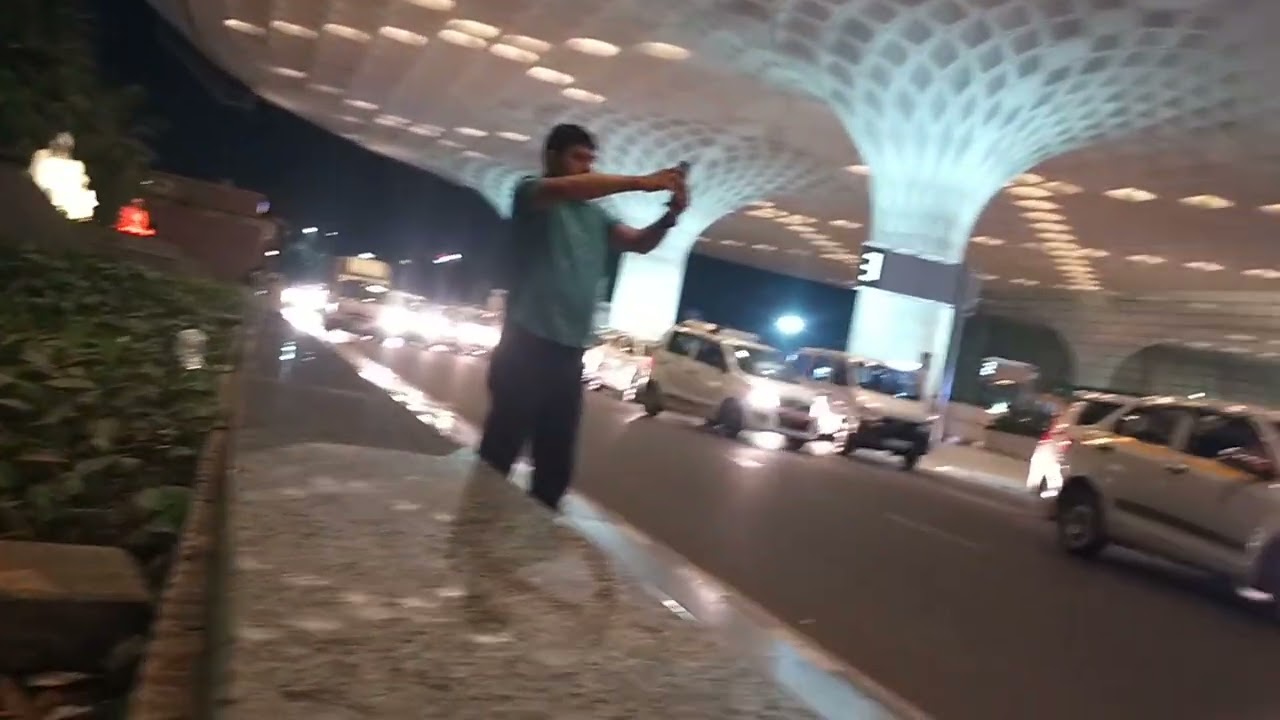 watch full  mumbai airport tarmin 2