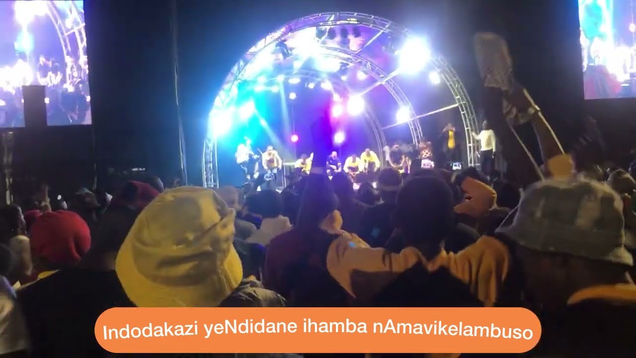 Indodakazi yeNdidane ihamba nAmavikelambuso eStage