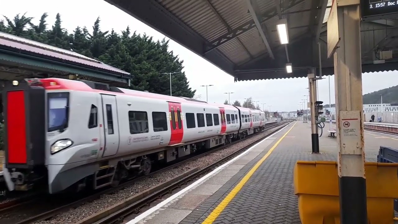 Trains in Swansea Station 22/11/23 ~ Great Western Railway + Transport For Wales