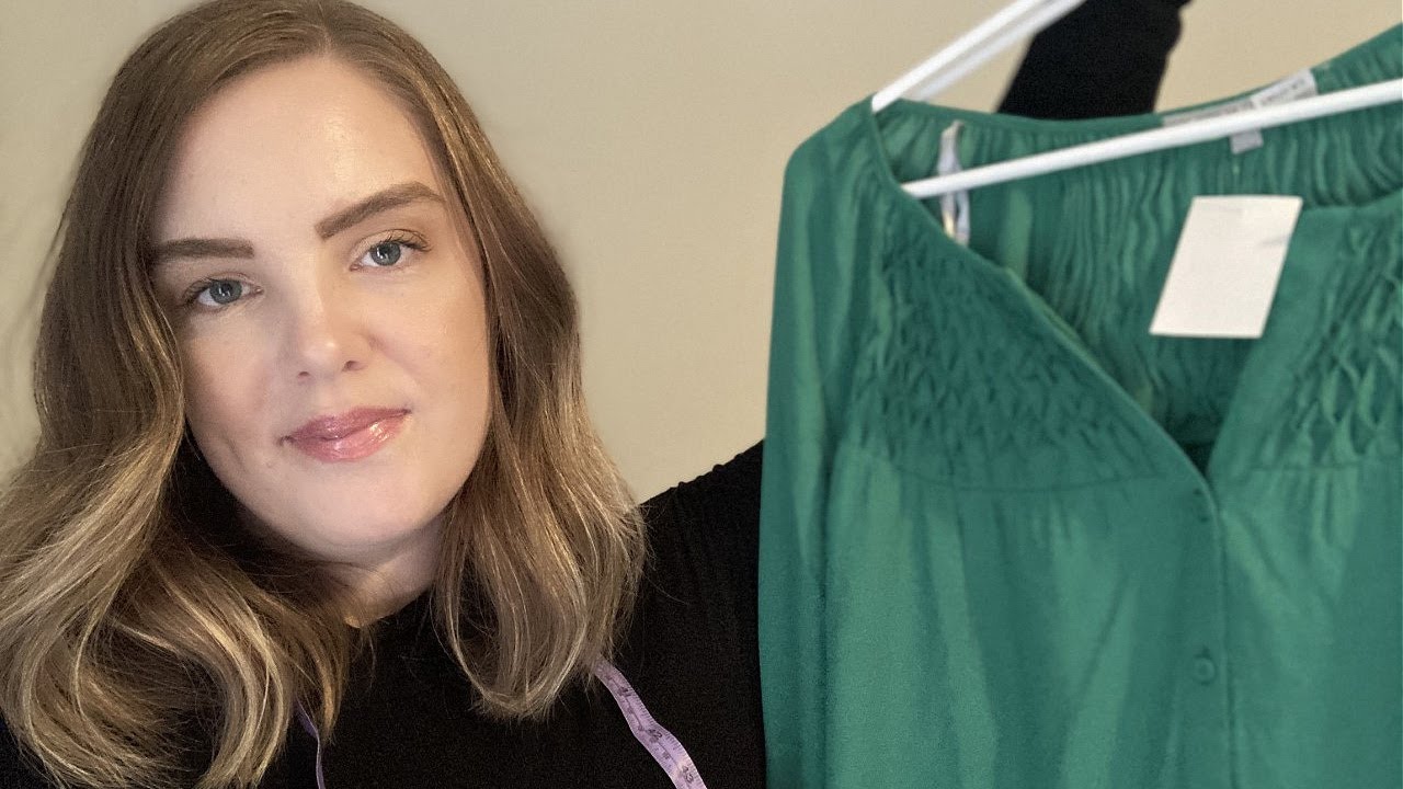 ASMR Personal Shopper Roleplay | Personal Attention | Measuring, Whispering🛍