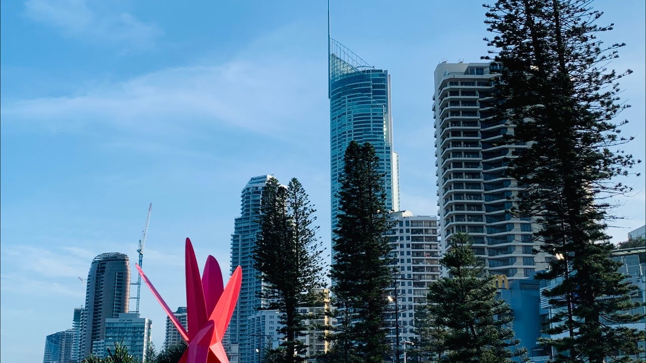 🇦🇺🇦🇺Sunday sunny day surfers Goldcoast Australia