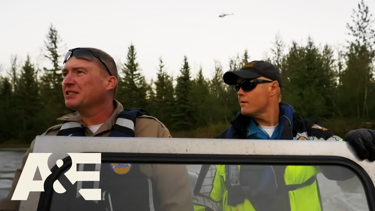 Missing Wolf Hunter Found Shaken Along Remote Alaskan River | Alaska State Troopers | A&E