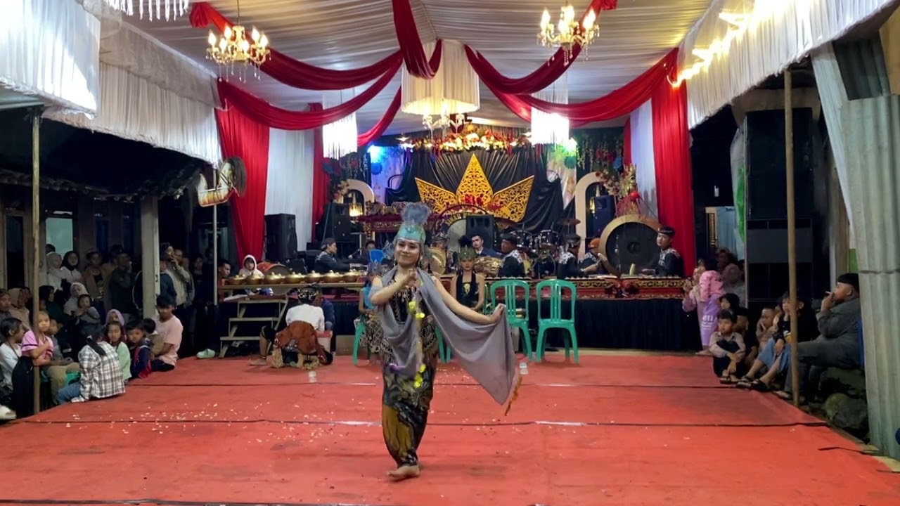 Tari Topeng Sontoloyo - Danang | Lengger Reni | Sinar Budaya Klowoh Live Pronogaten