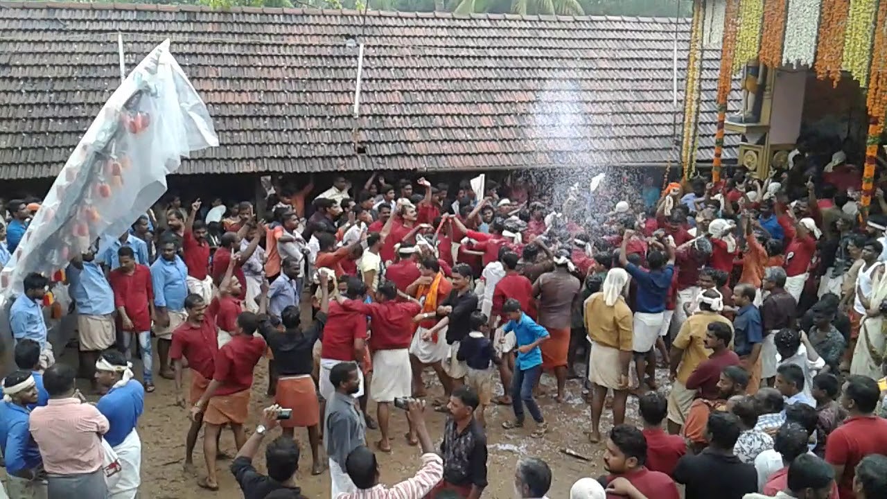 Irunilamcode shashti 2k17 SN nagar kavadi sangam