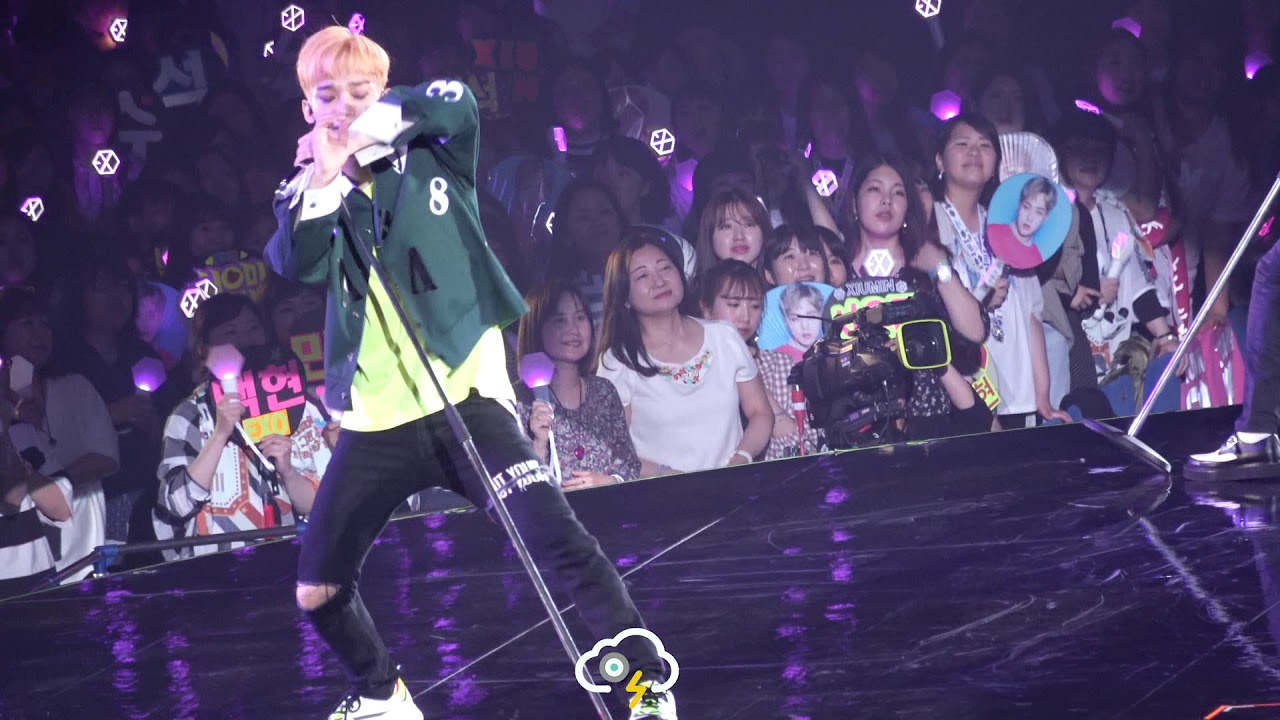 180512 EXO-CBX VroomVroom (Focus CHEN)