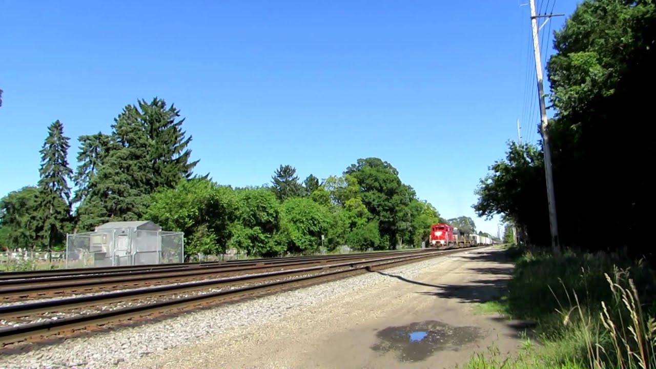 CP SD30-ECO Through River Grove