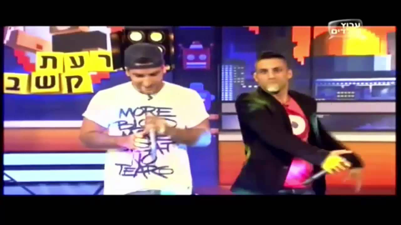 איזי נגד שחר חסון  (אם סי מנצור ) על קטשופ