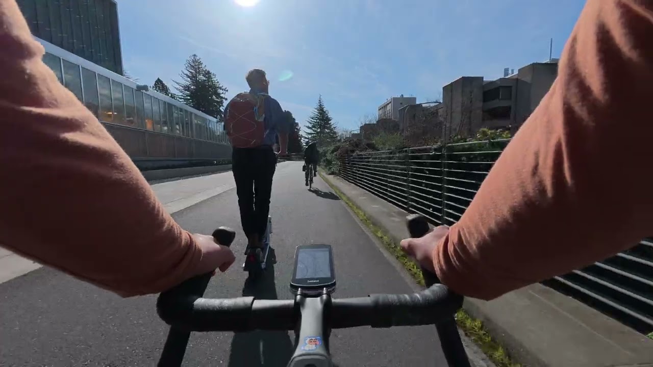 a beautiful sunny bike commute in seattle with a nice detour