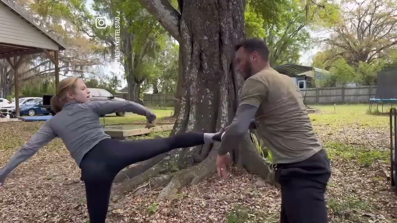Jackie Chan inspired fight (police story 1)