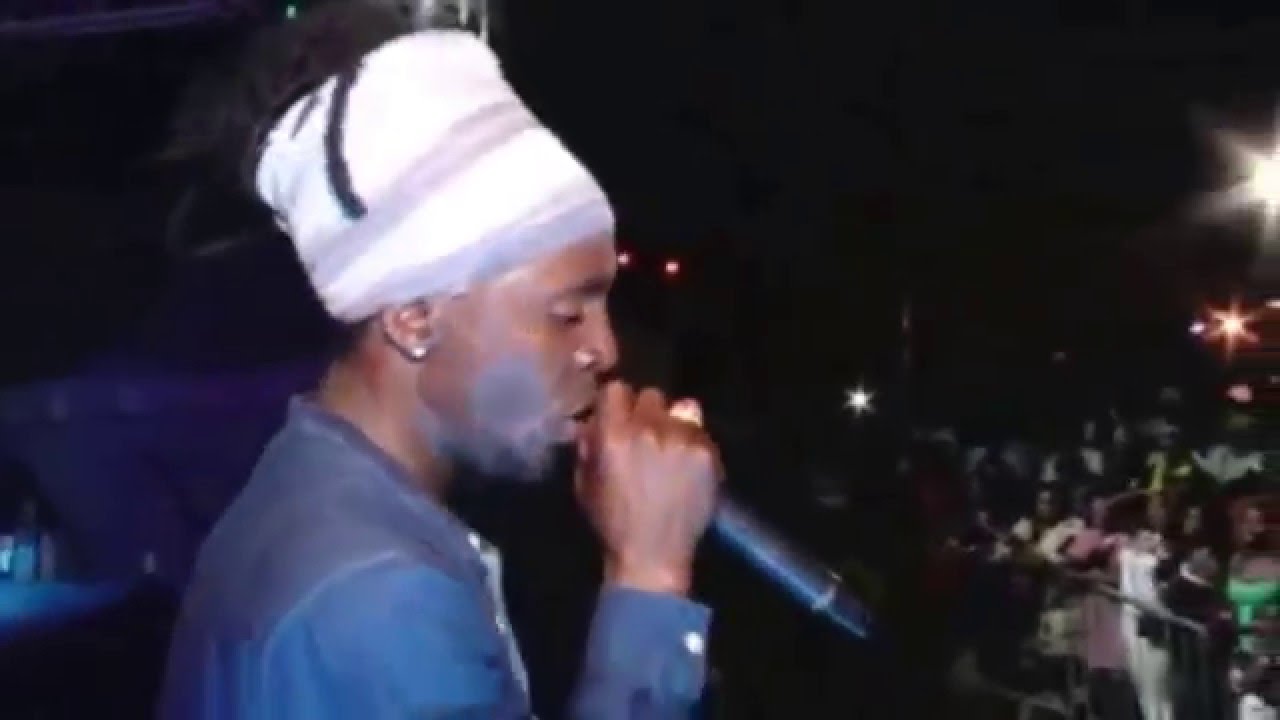 Prince Koloni Live with Megavibes Band @Moengo Festival (2015)