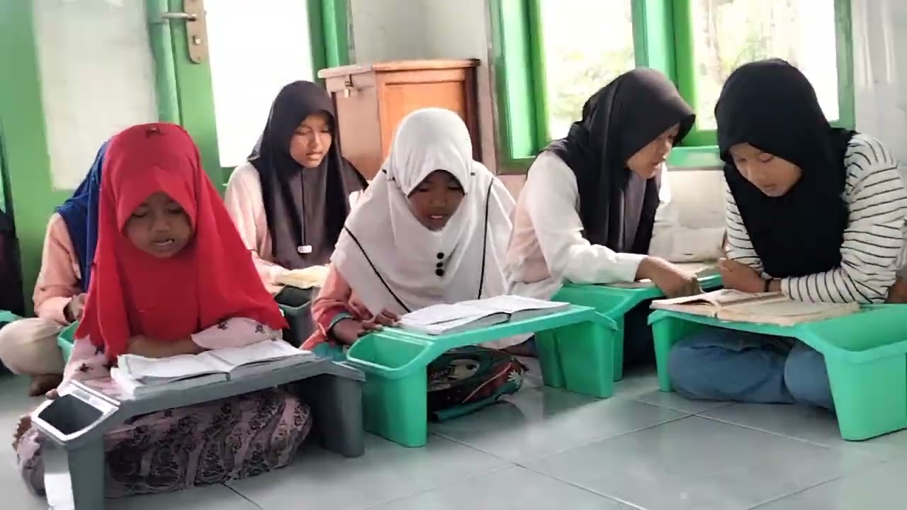 Kesuksesan adalah perjalanan bukan tujuan.Nikmati setiap prosesnya & belajar dari setiap pengalaman