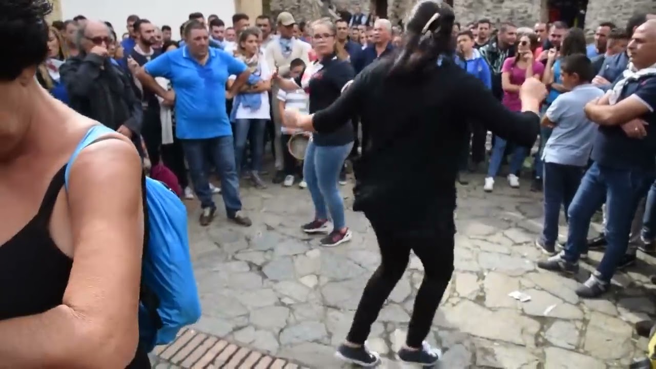 TARANTELLA TRADIZIONE CALABRESE AL SANTUARIO DI POLSI (SAN LUCA,RC)