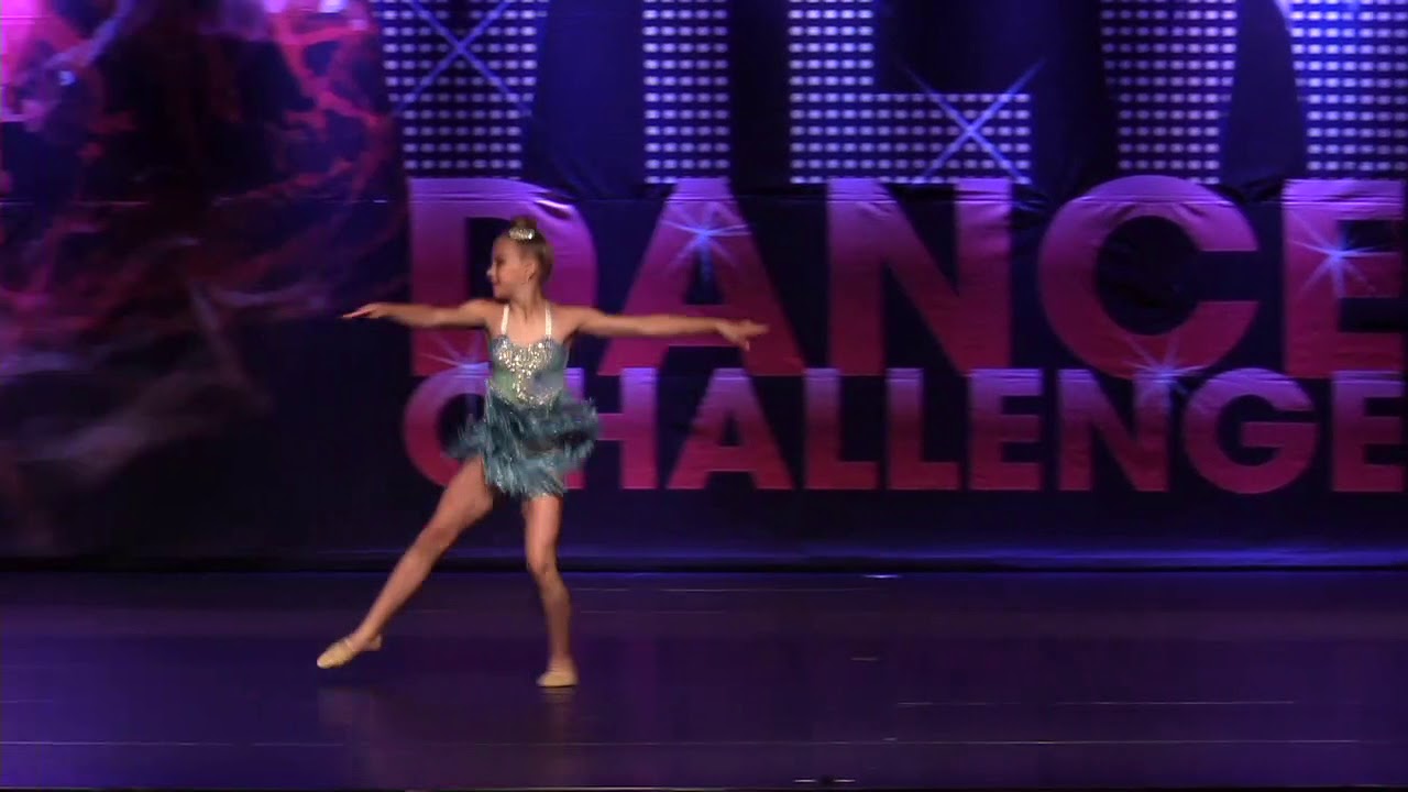 Yasmina Bourgon 12yrs old Jazz Solo ''Move''