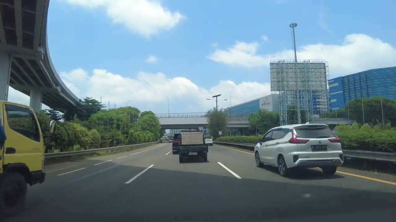 Terminal 1 Bandara Soekarno-Hatta ke GT Kapuk Utama Penjaringan Jakarta Utara via Tol Prof. Sedyatmo