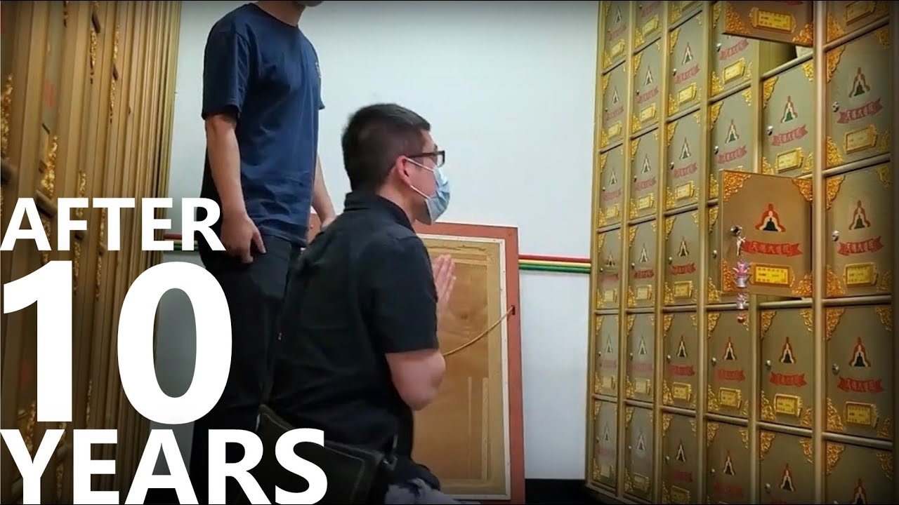 Paying Respect to My Loved Ones After 10 Years | Back to Taiwan