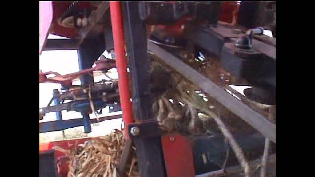 JJBroch - Garlic Harvester Binder.