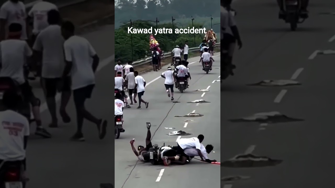 Kawad yatra accident 🥺 , shiv shankar ne yad karke ganga ji me naha lo, ganga ji me naha lo #shorts