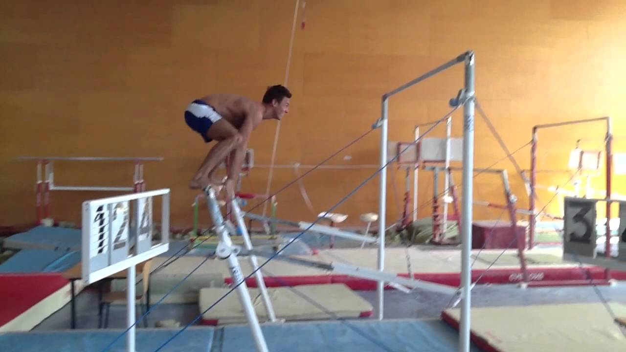 Tom Daley and Tonia Couch switch to gymnastics!!!