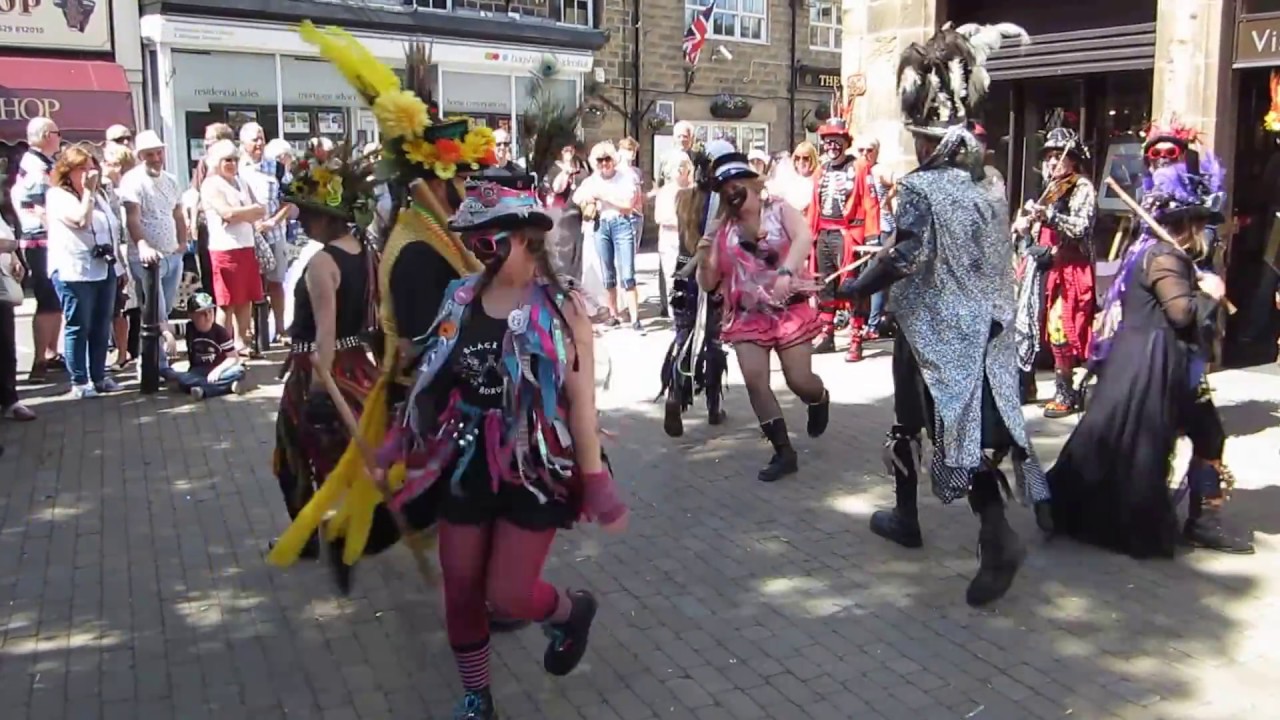 Black Pig dance Pugwash at Bakewell Day of Dance 2015
