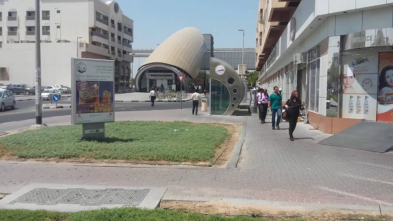 Al Karama, Dubai - ADCB Metro Station