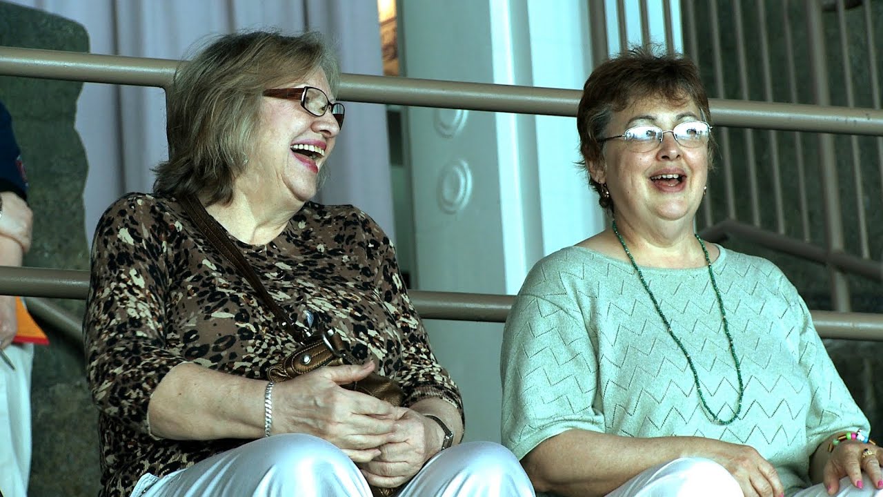 Seniors Visit Shedd Aquarium