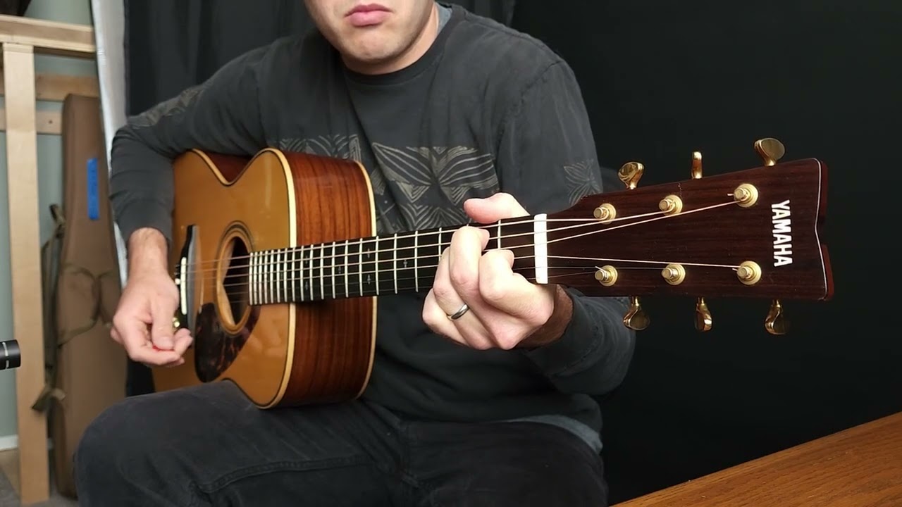 Yamaha LS26 Rosewood Demo