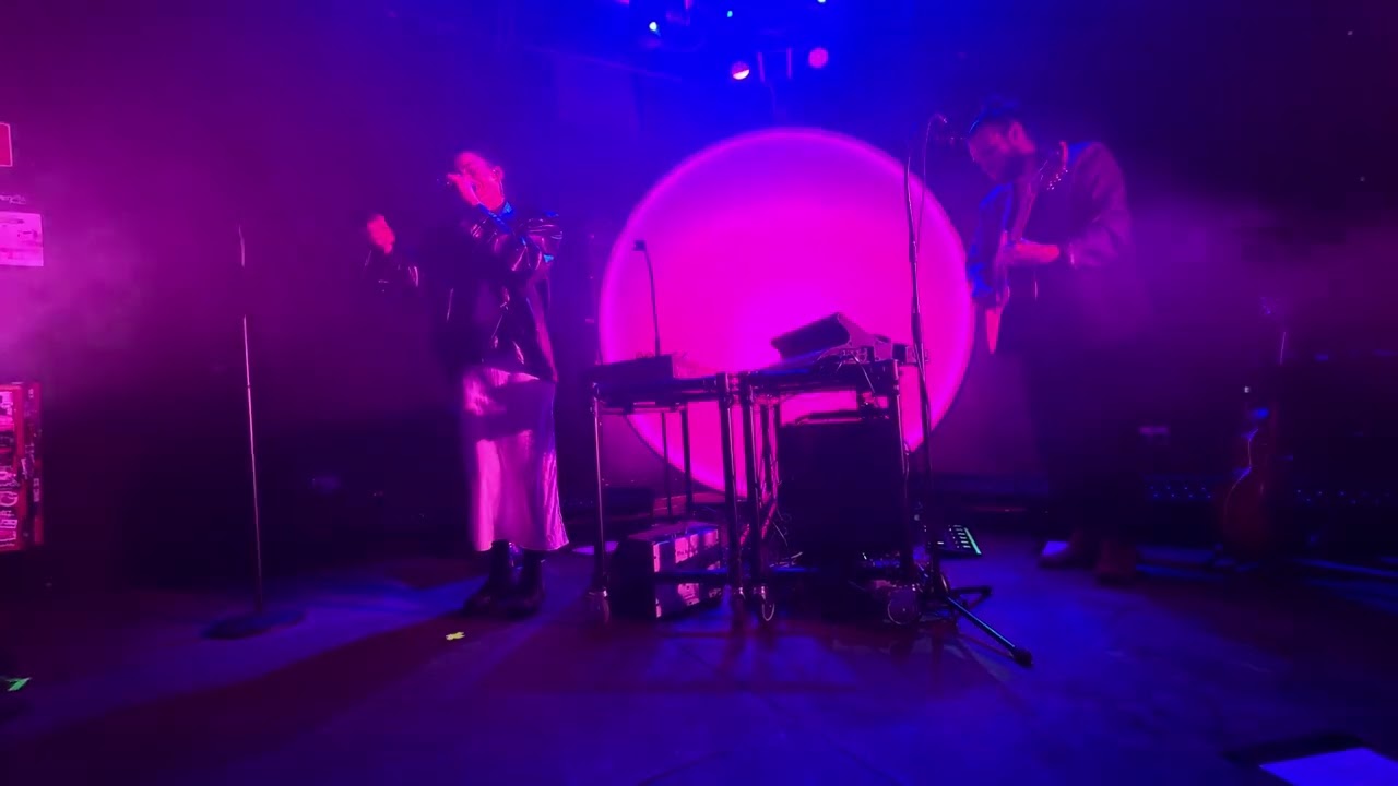 Frida Gold Morgenrot Tour 21.01.26 München Undercover Live 