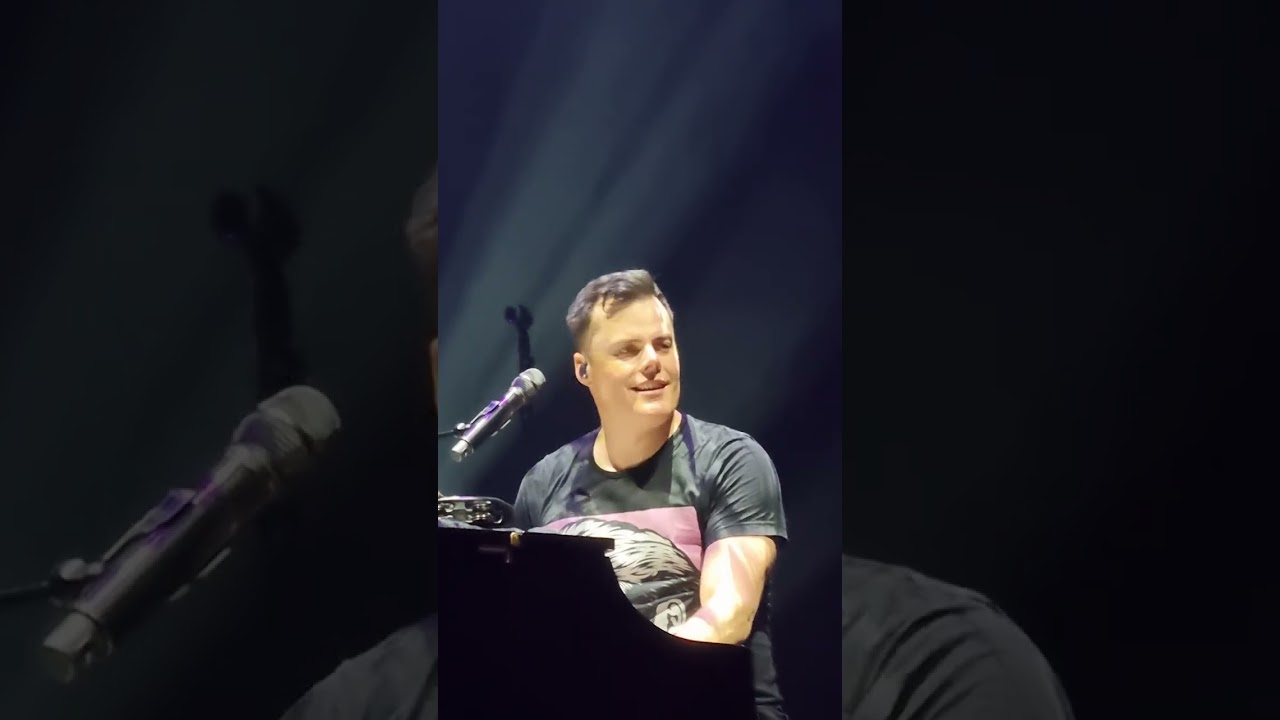 One Vision Of Queen (Marc Martel)  _ Bohemian Rhapsody _ salle Pleyel 🇨🇵 _ 5/11/2025