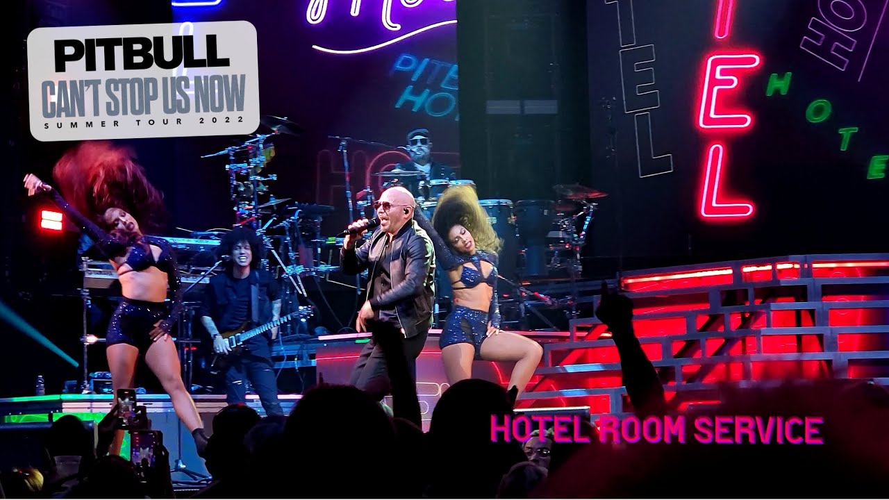 Pitbull - Hotel Room Service (Live in Nashville)
