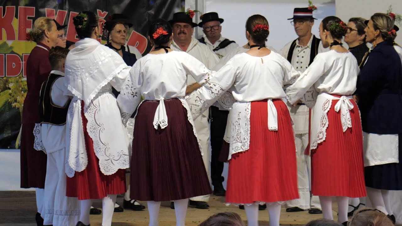 10. Lipanjske večeri u Kondriću (nastupi gostujućih KUD-ova)