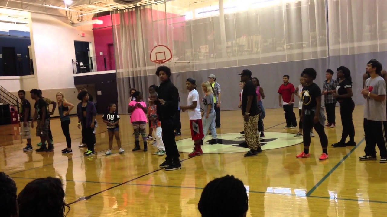 Les Twins Alabama Workshop - Les Twins and an adorable baby