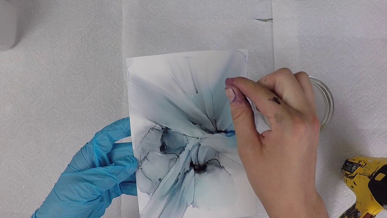 How to create a wisp effect with alcohol inks!