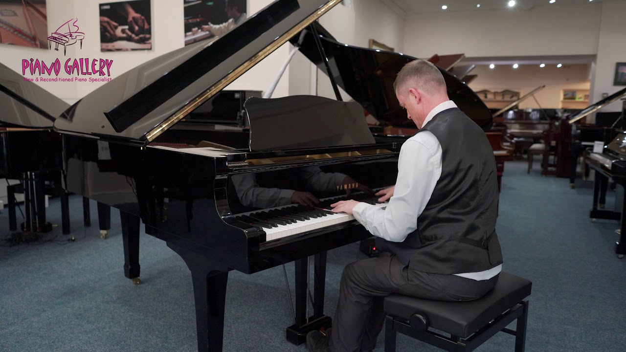 Yamaha C3 c.1978 Grand Piano