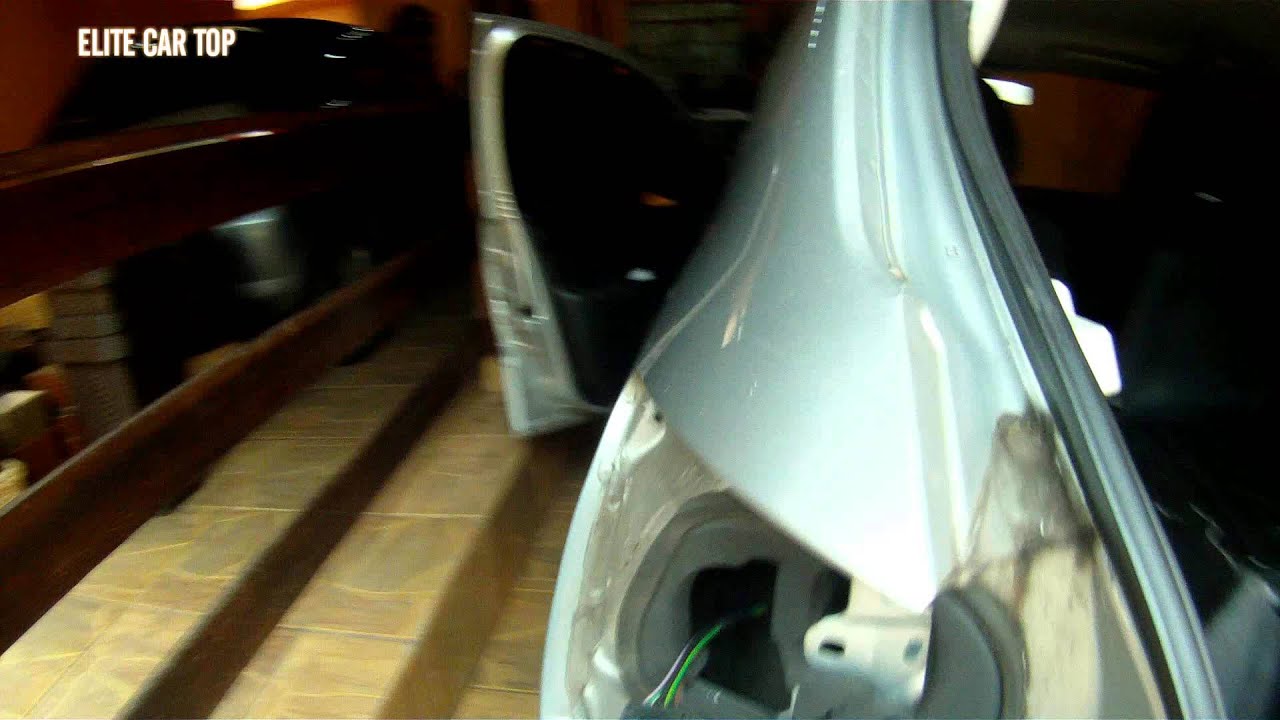 Peugeot 207 Trocando Lâmpada da Lanterna Traseira - Detalhes - Elite Car Top