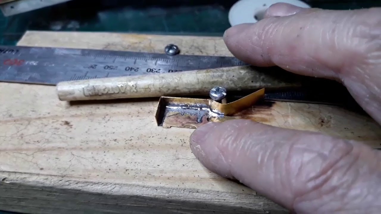 Connoisseur 0 gauge loco J15 build part  8 The Locomotive