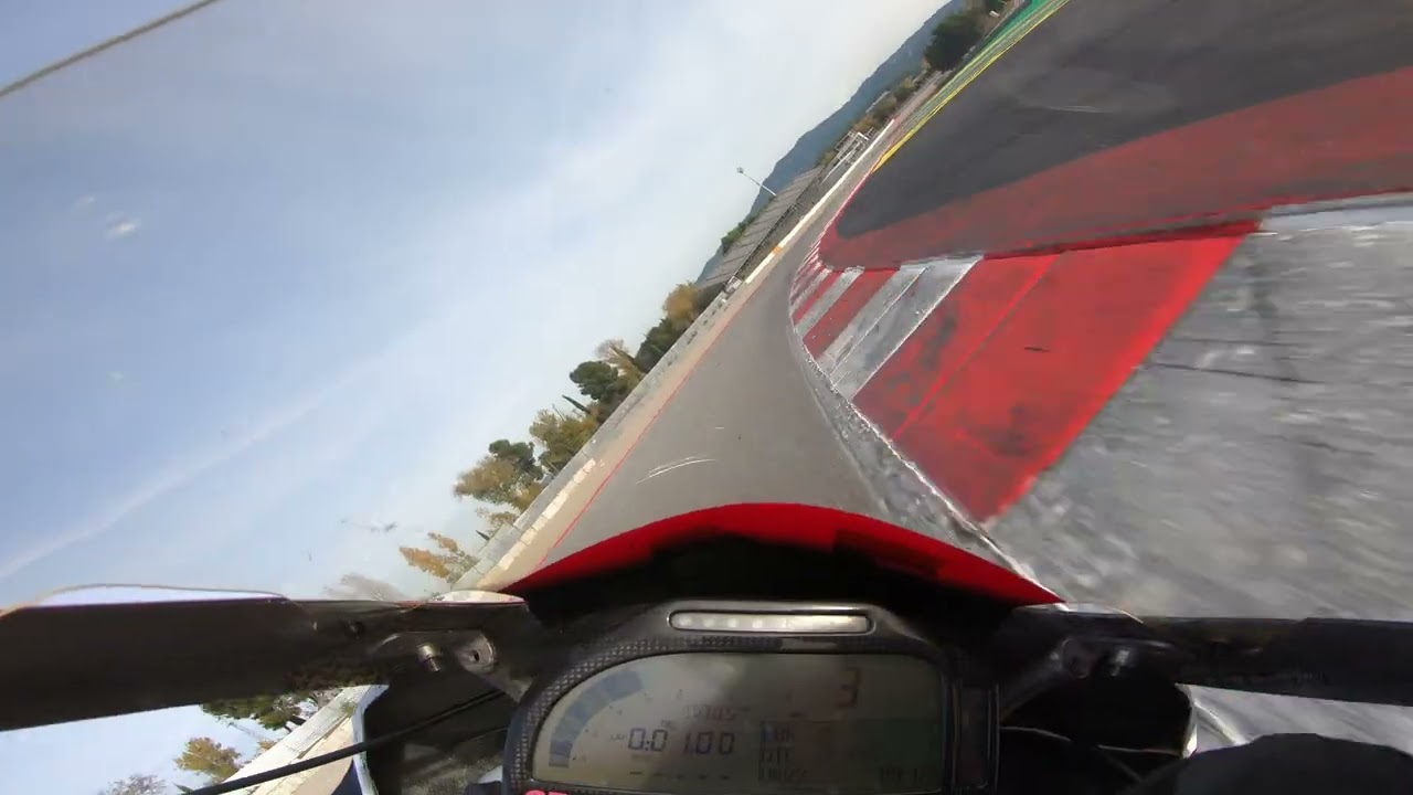 Vuelta ONBOARD Circuit Barcelona | MARC ALCOBA | BMW RR IBERIA CUP
