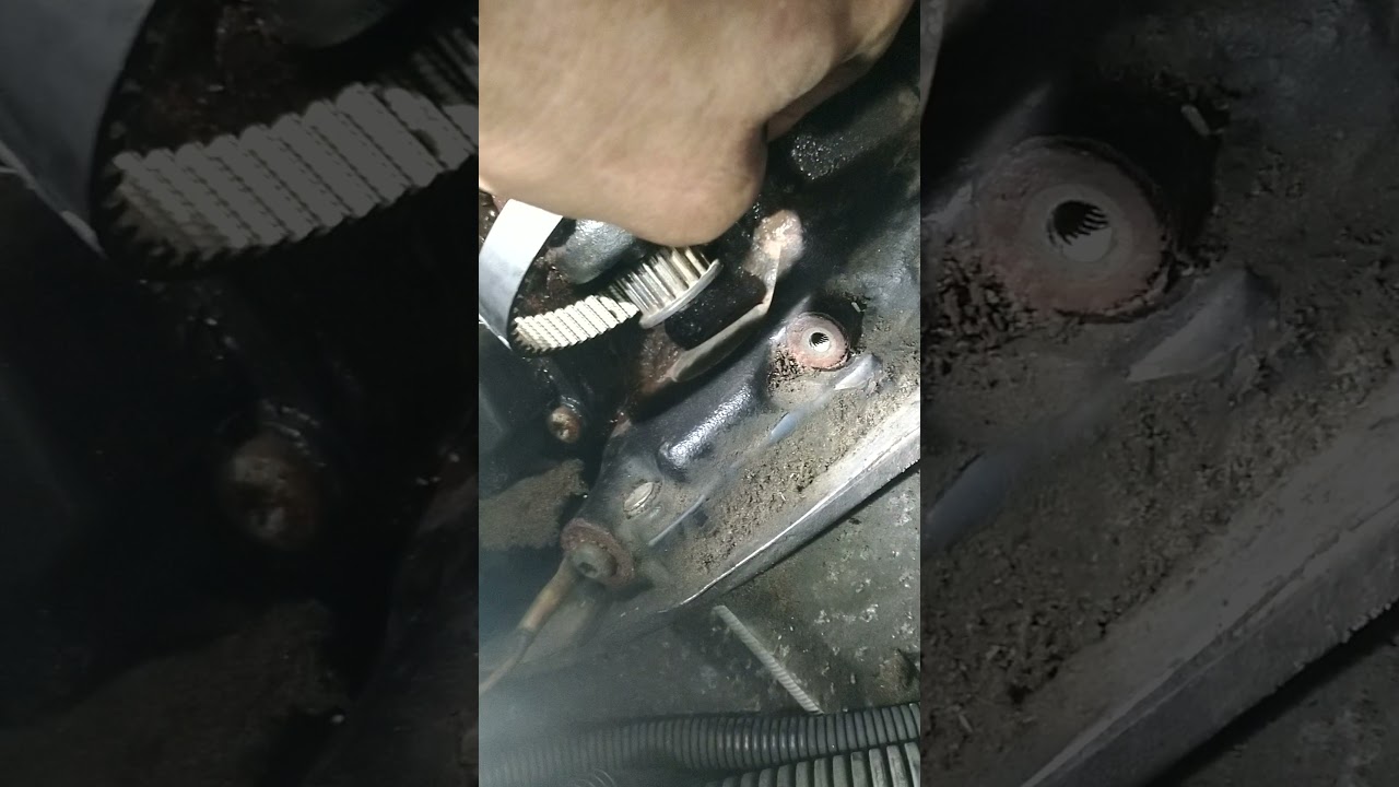 Замена ремня водяного насоса Audi/VW 2.0T... быстрый способ