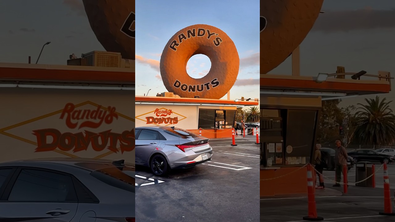 First time trying the iconic Randy&rsquo;s Donuts in Los Angeles. #losangeles #randysdonuts #coffee