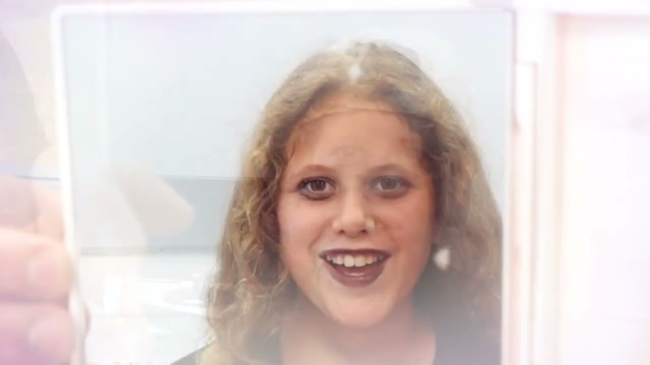 המהפך של אימלי-ה ארז ודובדבן פרחי המדע