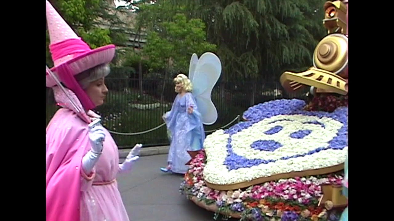 Walt Disney's Parade of Dreams - Intro
